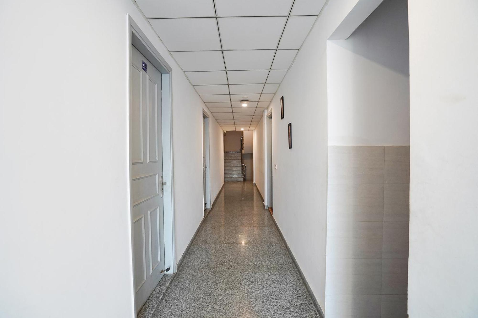 Fabhotel Prime Culture Noida Exterior foto